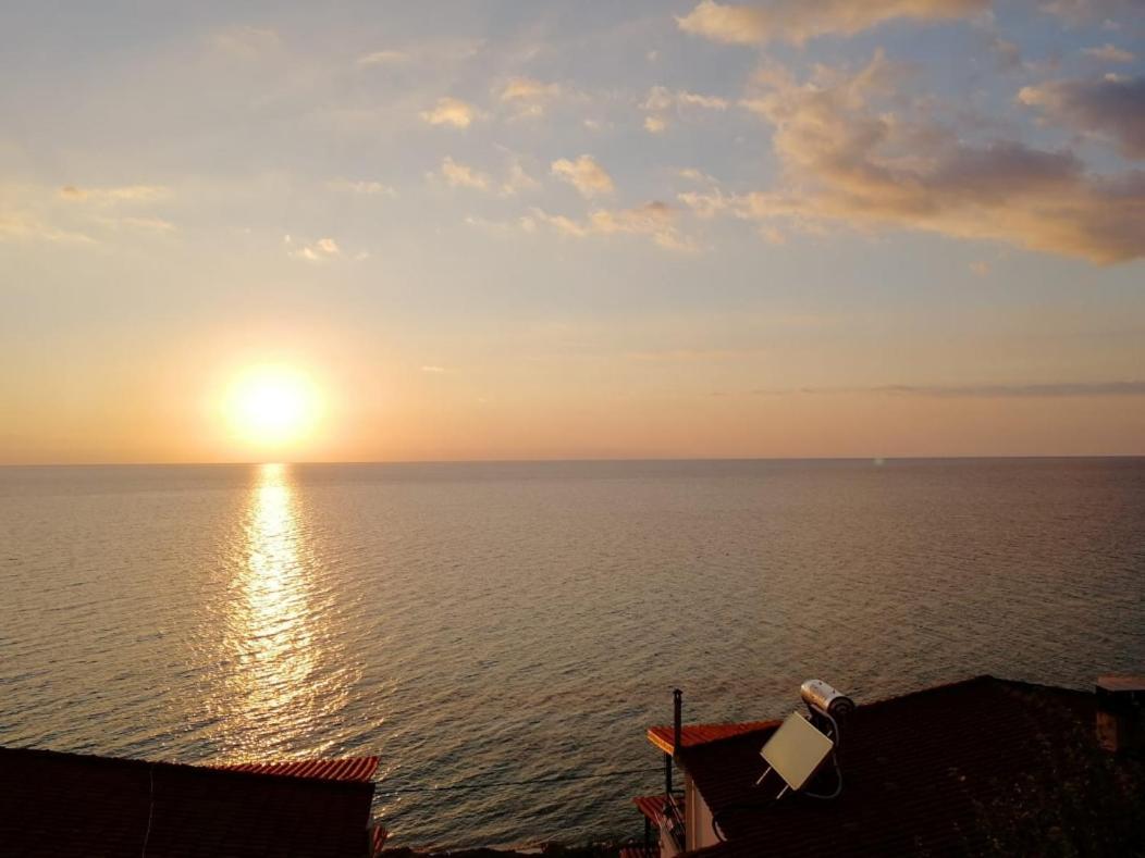 By The Sea With Great View Villa Siviri Exteriör bild
